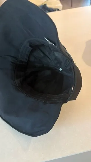 오브렌 버킷햇 베이지 블랙 컬러