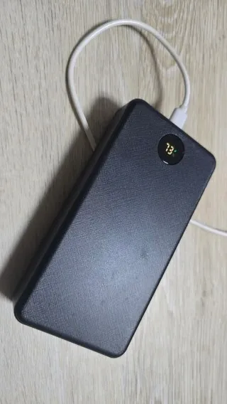 UOOFON 보조배터리 리뷰1