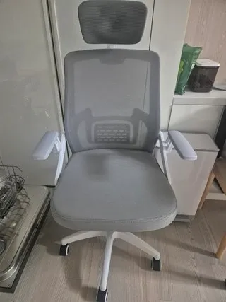 헤르티만 의자 리뷰 사진4